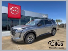 2026 Nissan Pathfinder SV SUV