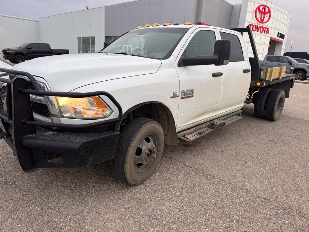 2018 RAM 3500 Pickup Tradesman