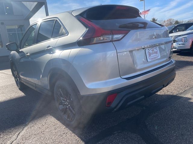 2026 Mitsubishi Eclipse Cross LE - Photo 7