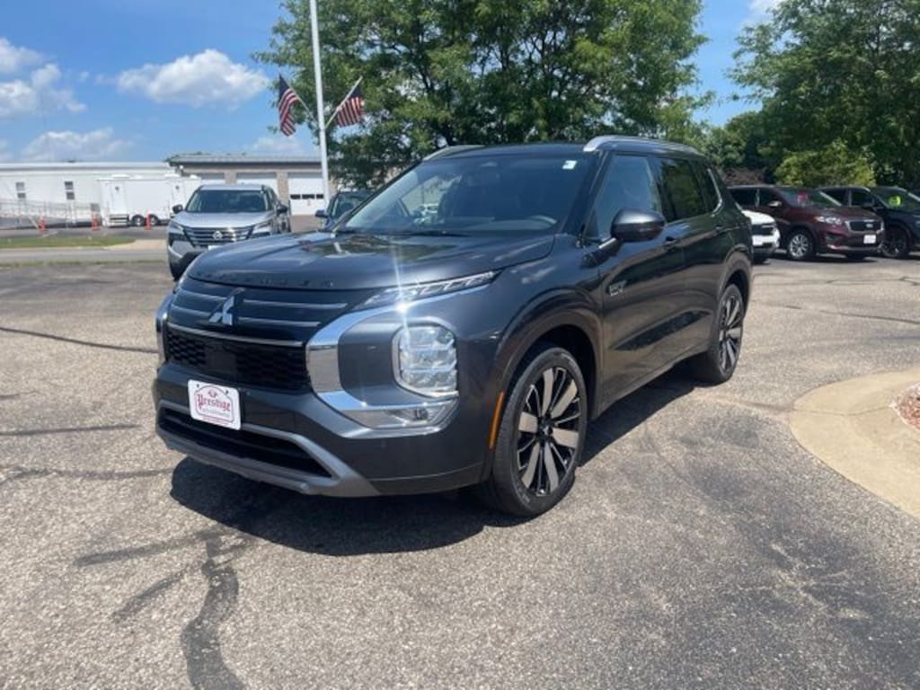 New 2026 Mitsubishi Outlander Phev SEL SUV