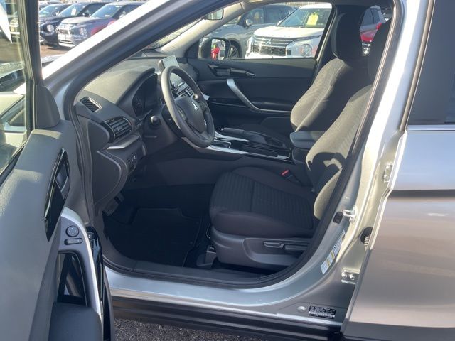 2026 Mitsubishi Eclipse Cross LE - Photo 15