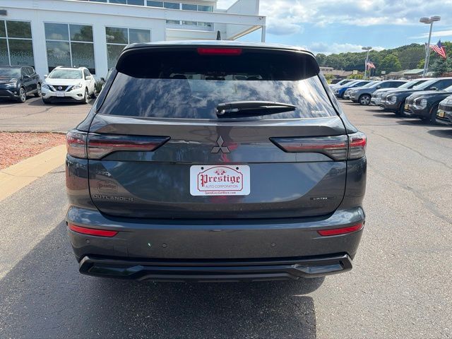 2026 Mitsubishi Outlander LE - Photo 6