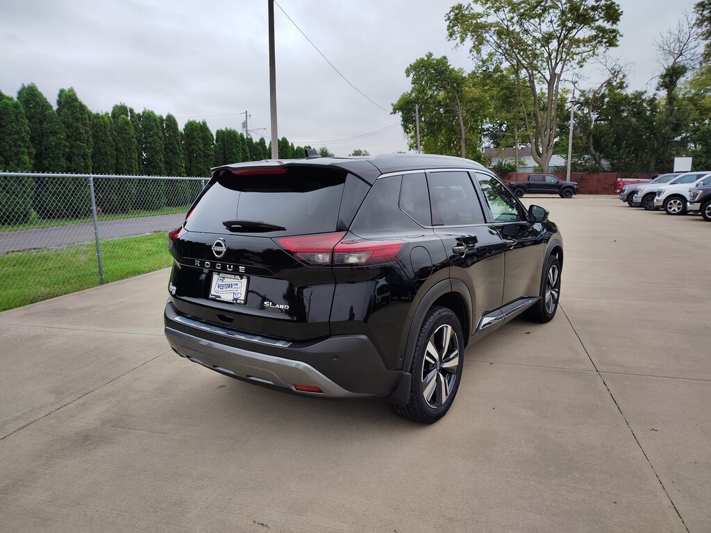 Used 2023 Nissan Rogue SL SUV