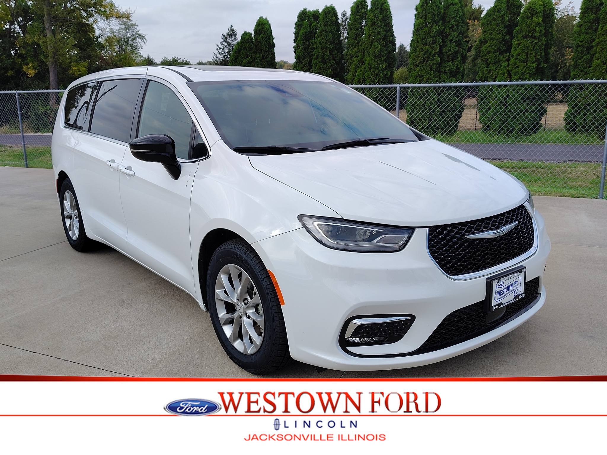  Chrysler Pacifica