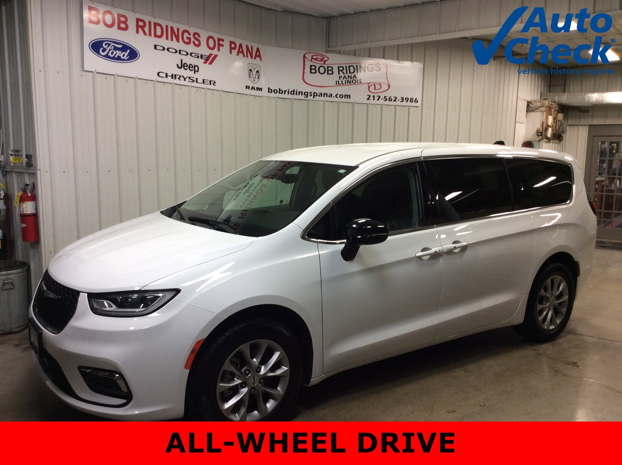 2024 Chrysler Pacifica Touring L