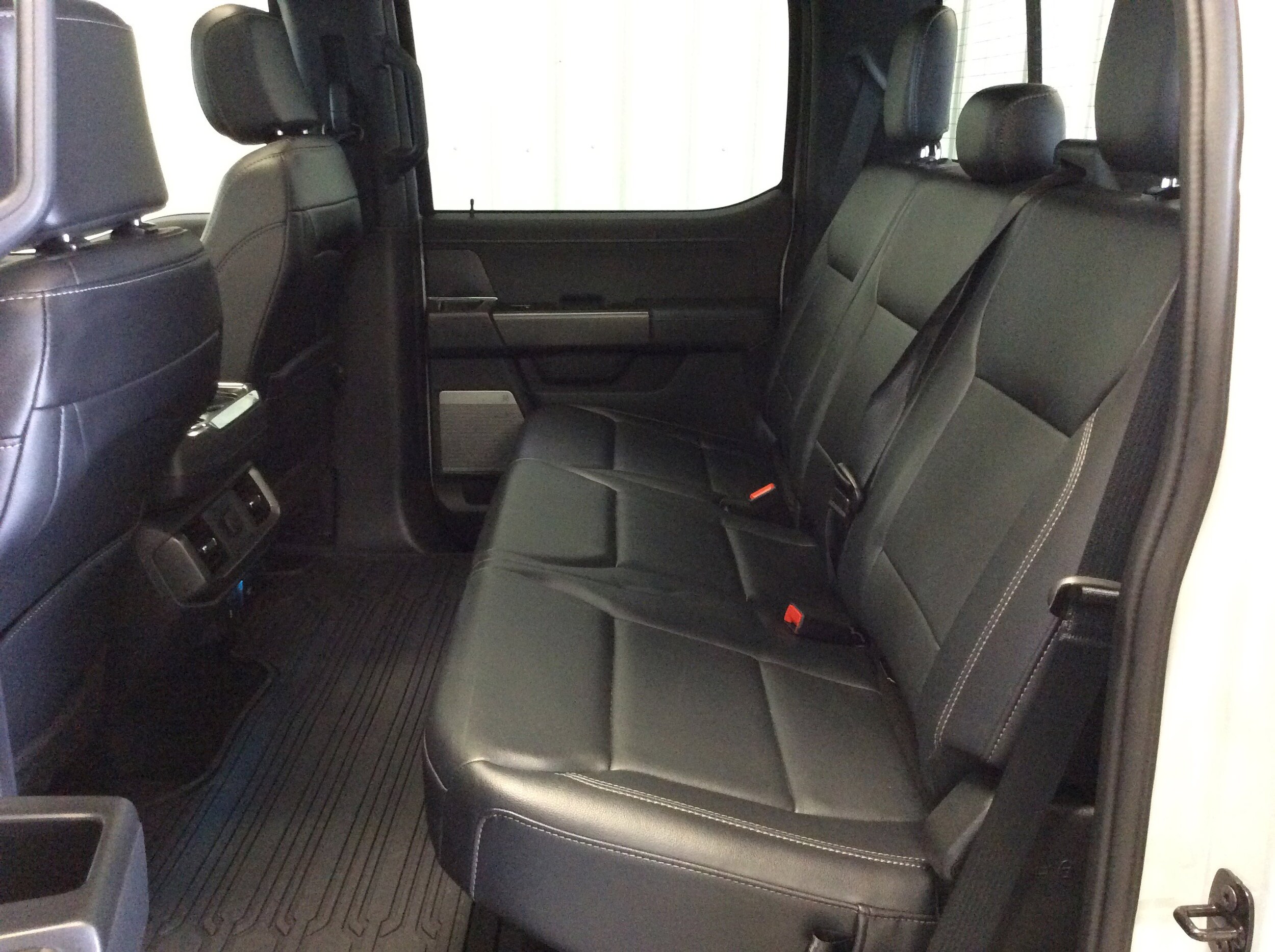 2024 Ford F-150 XLT - Photo 39