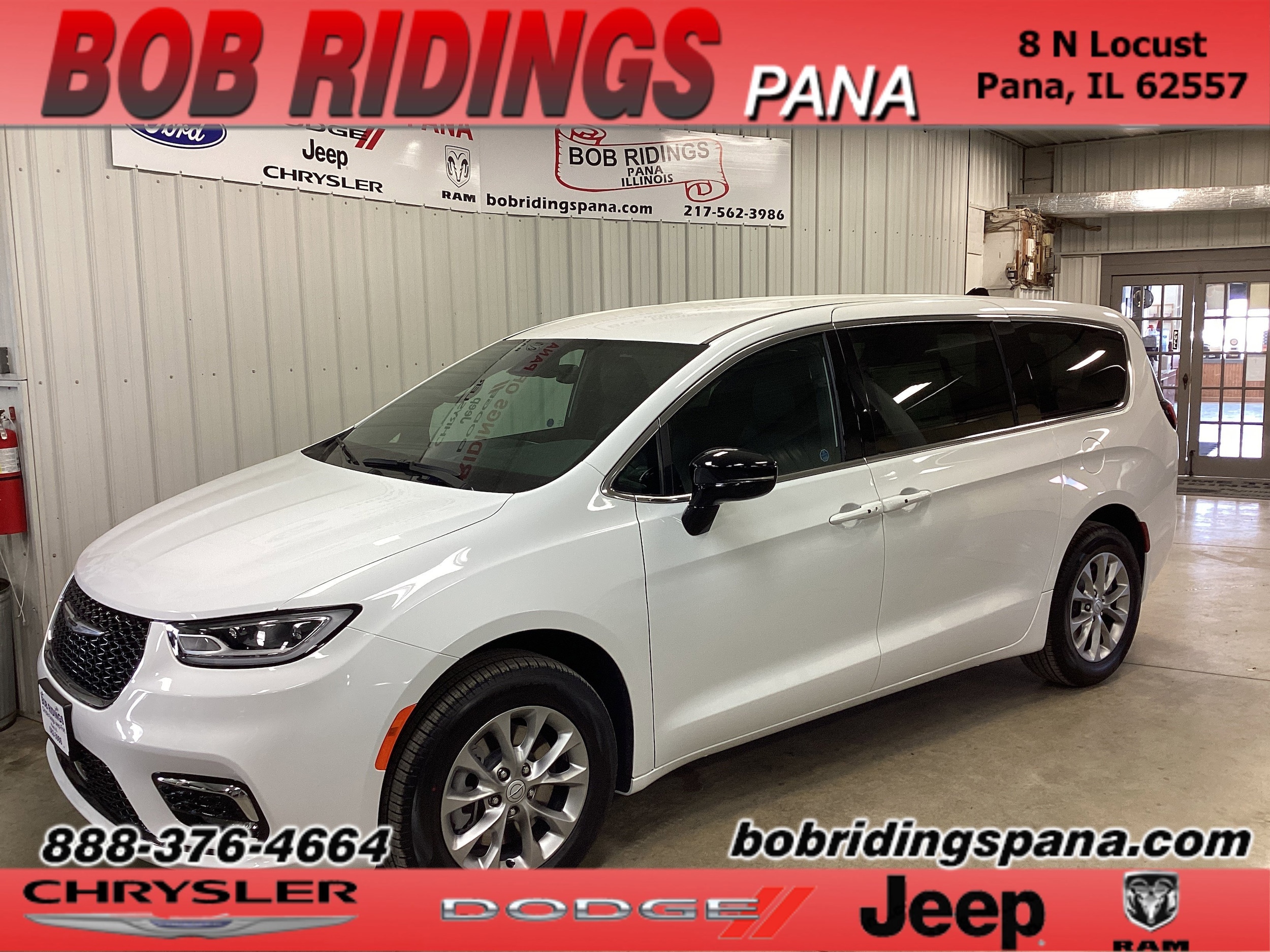 2026 Chrysler Pacifica Select
