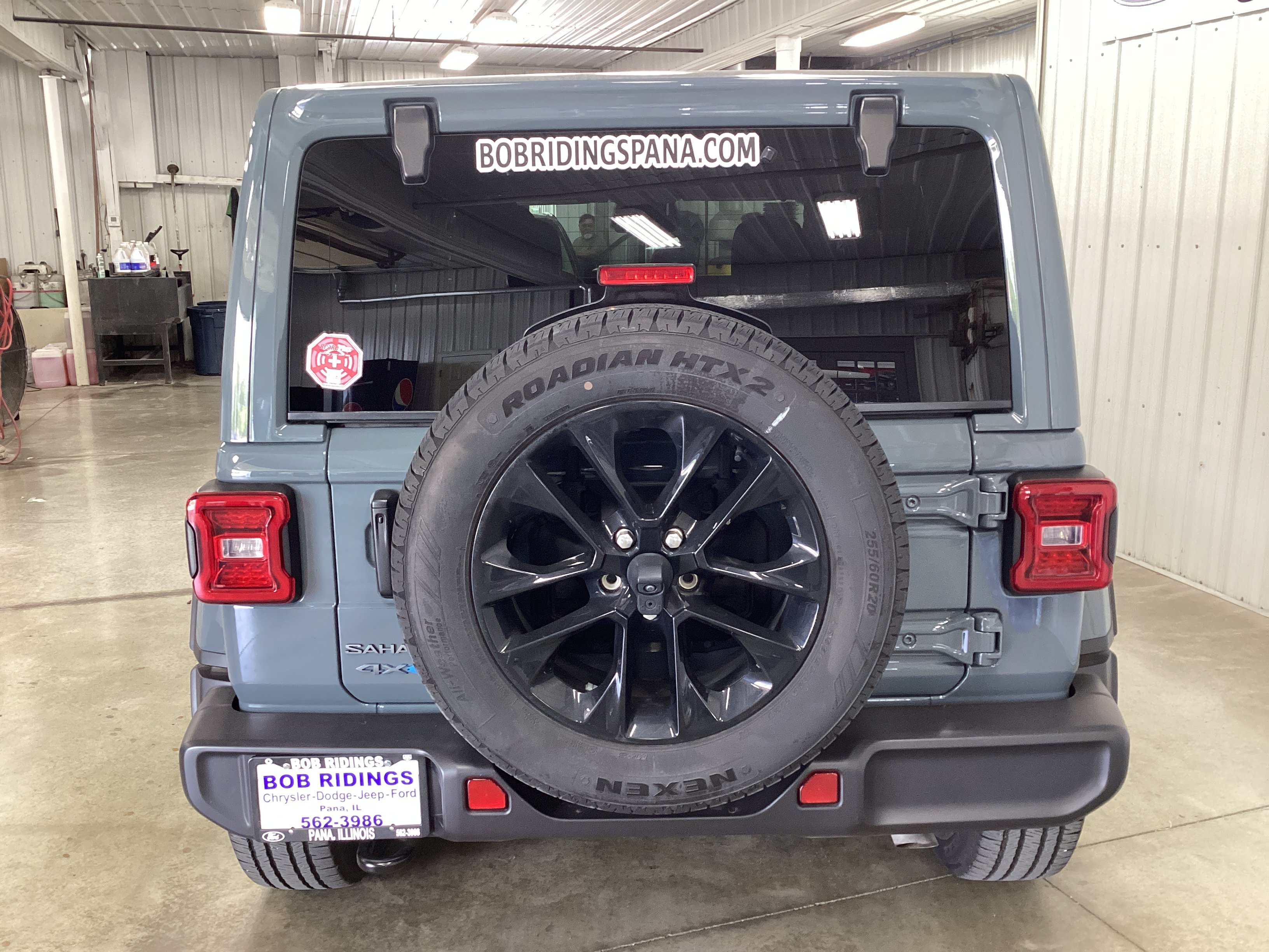 Used 2025 Jeep Wrangler 4xe Sahara SUV
