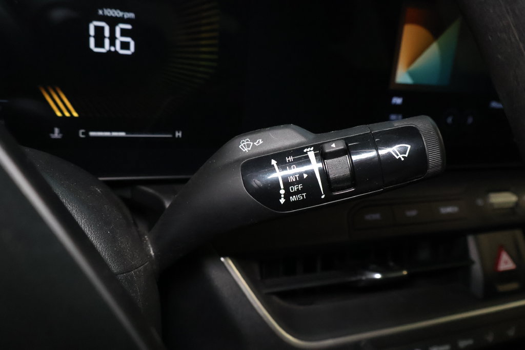 2025 Kia K4 LXS - Photo 22
