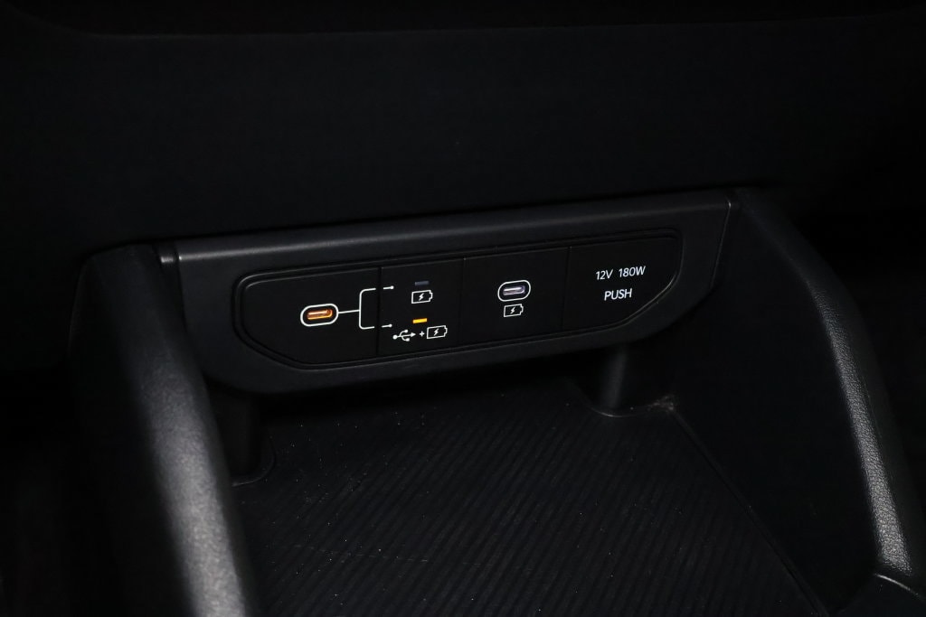 2025 Kia K4 LXS - Photo 29