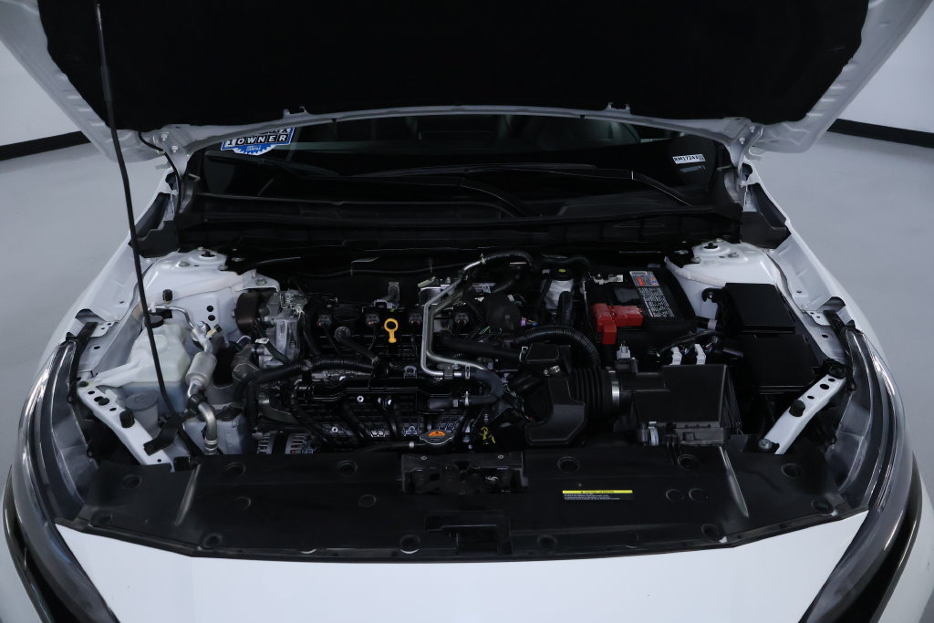 2024 Nissan Altima SR - Photo 34