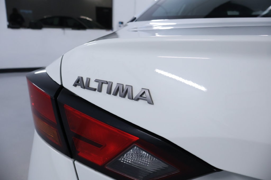 2024 Nissan Altima SR - Photo 10