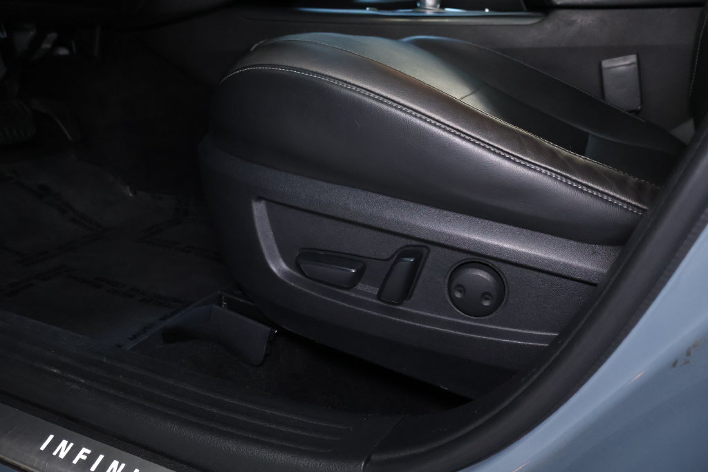 2022 INFINITI QX55 Essential - Photo 17
