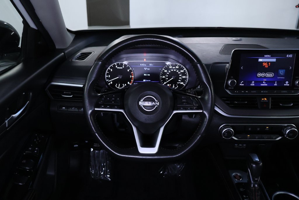 2024 Nissan Altima SR - Photo 18