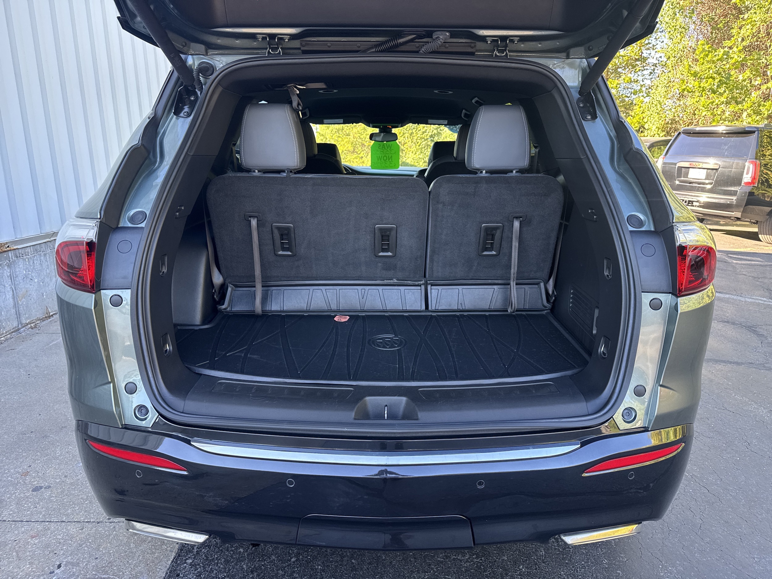 2023 Buick Enclave Essence - Photo 12