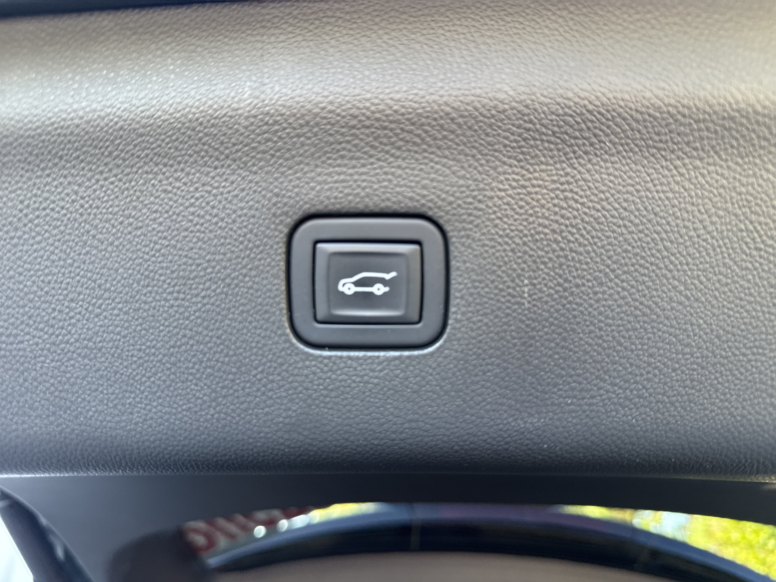 2023 Buick Enclave Essence - Photo 13