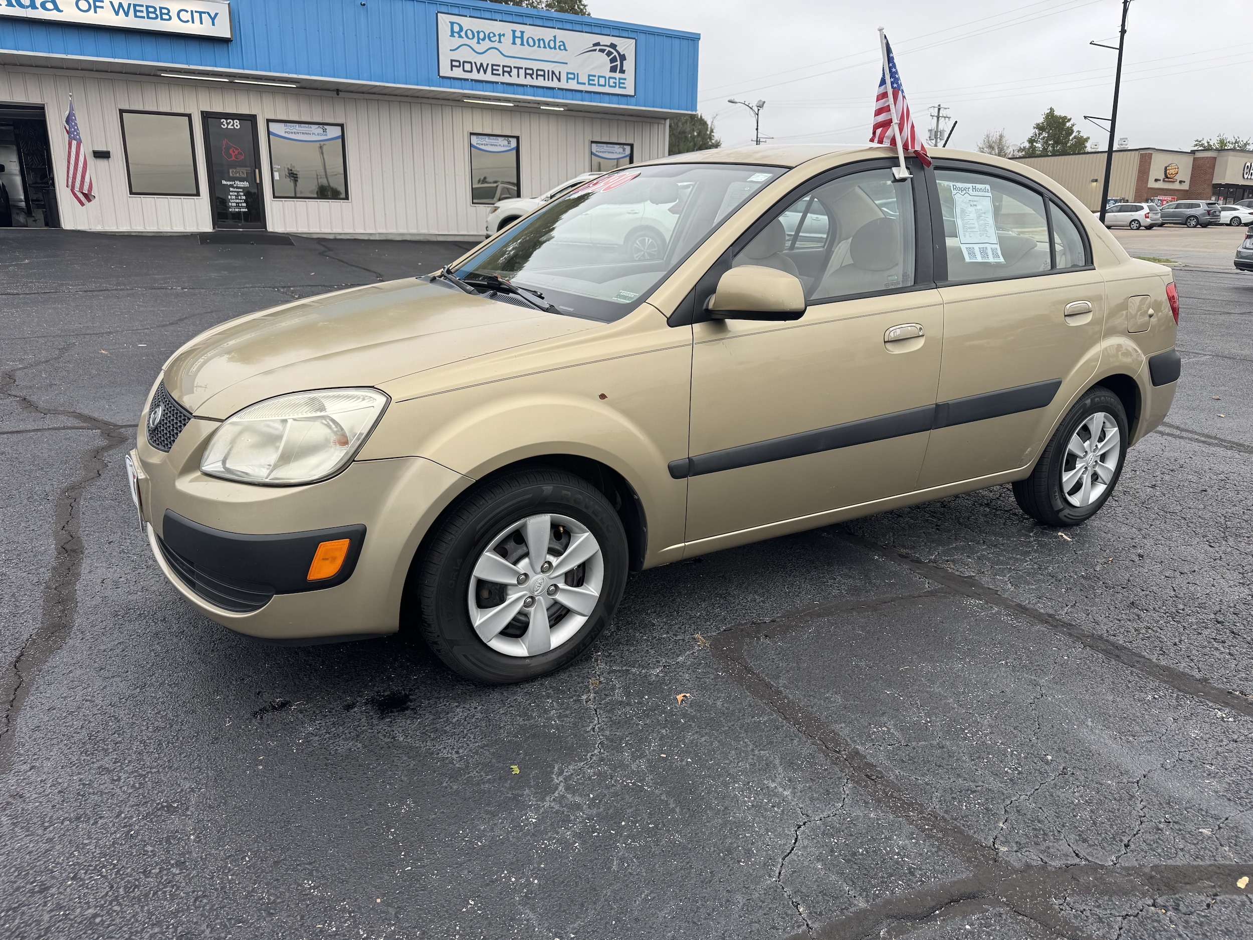 Used 2009 Kia Rio LX with VIN KNADE223496500465 for sale in Joplin, MO