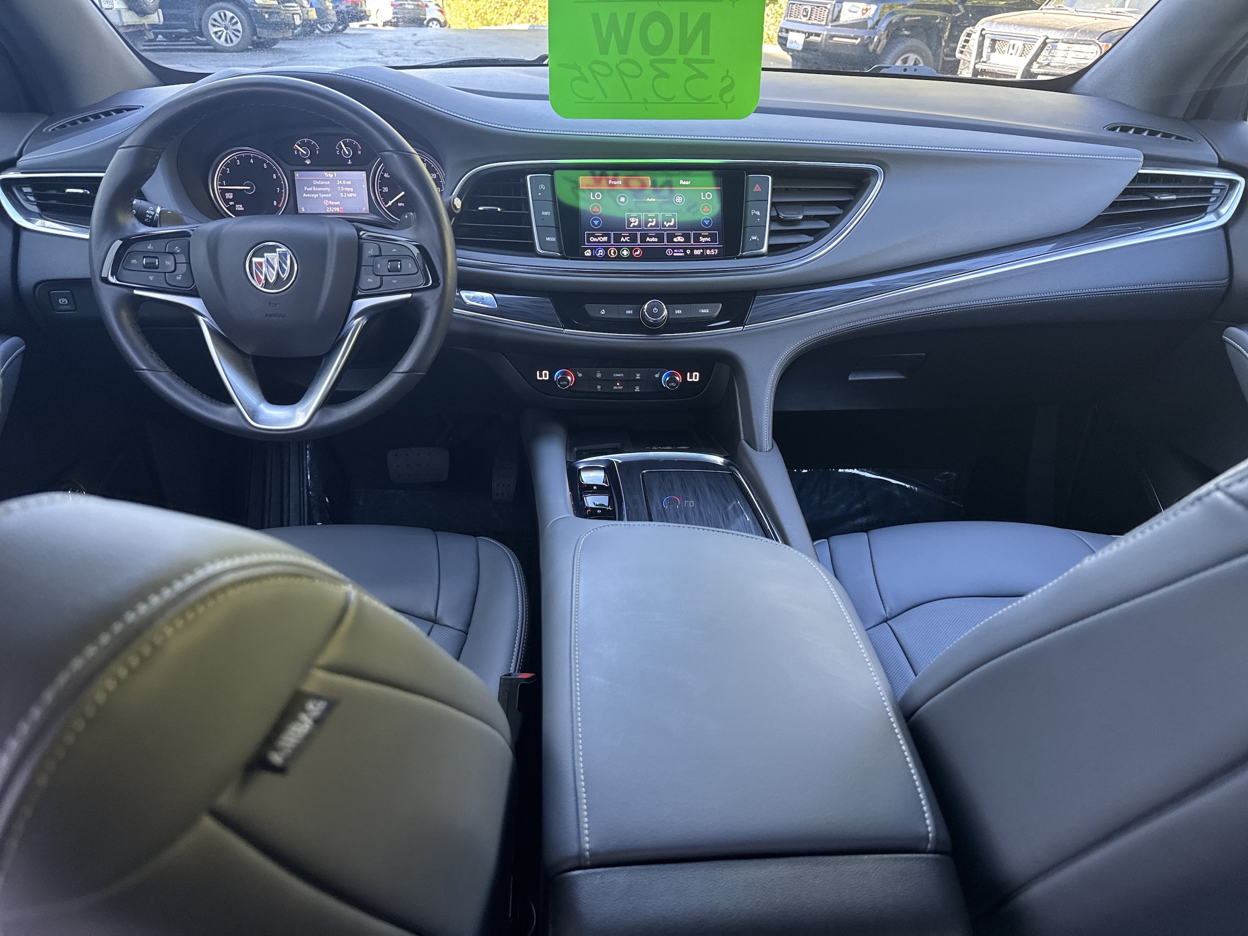2023 Buick Enclave Essence - Photo 18