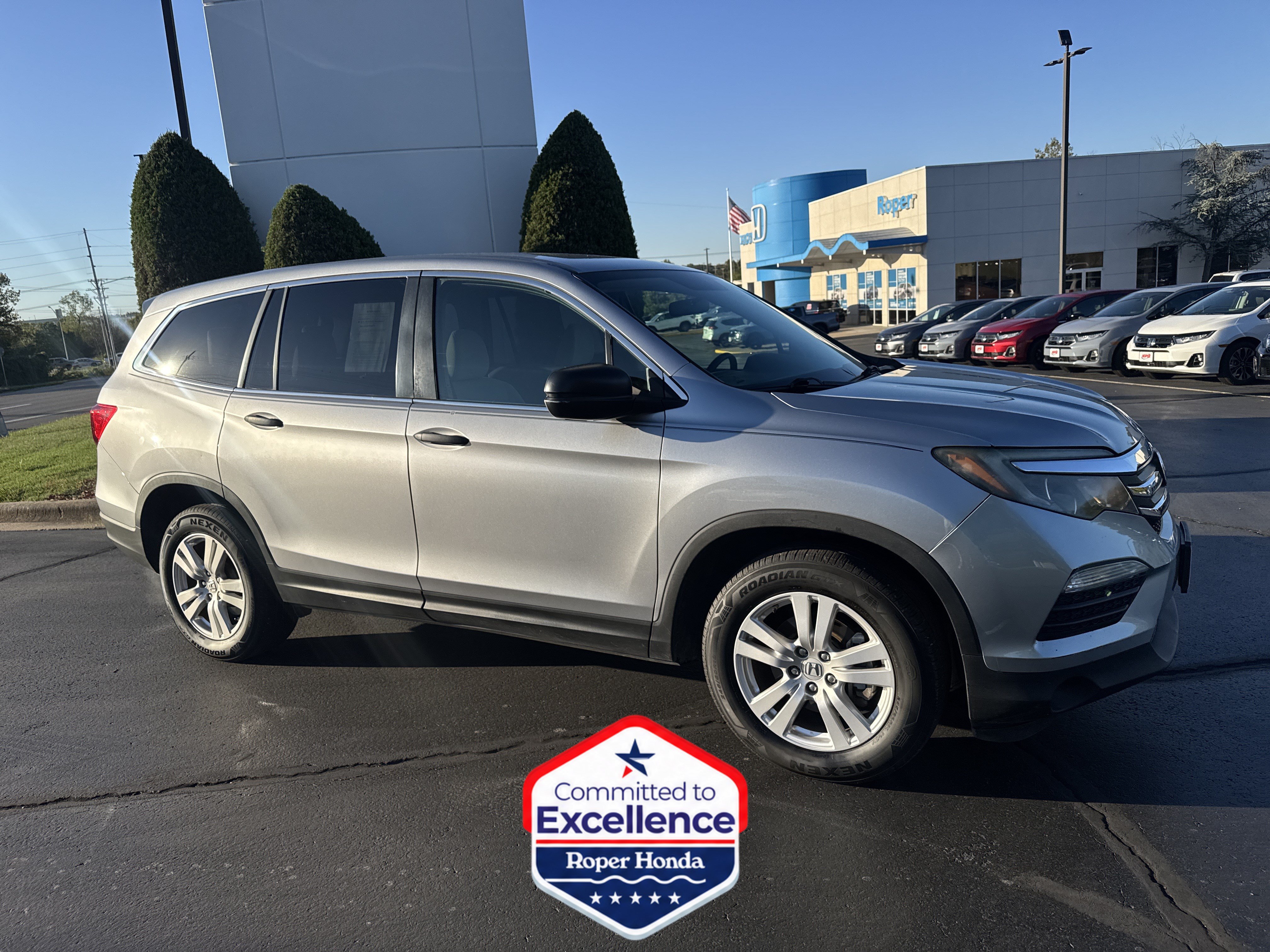 Used 2017 Honda Pilot LX FWD SUV