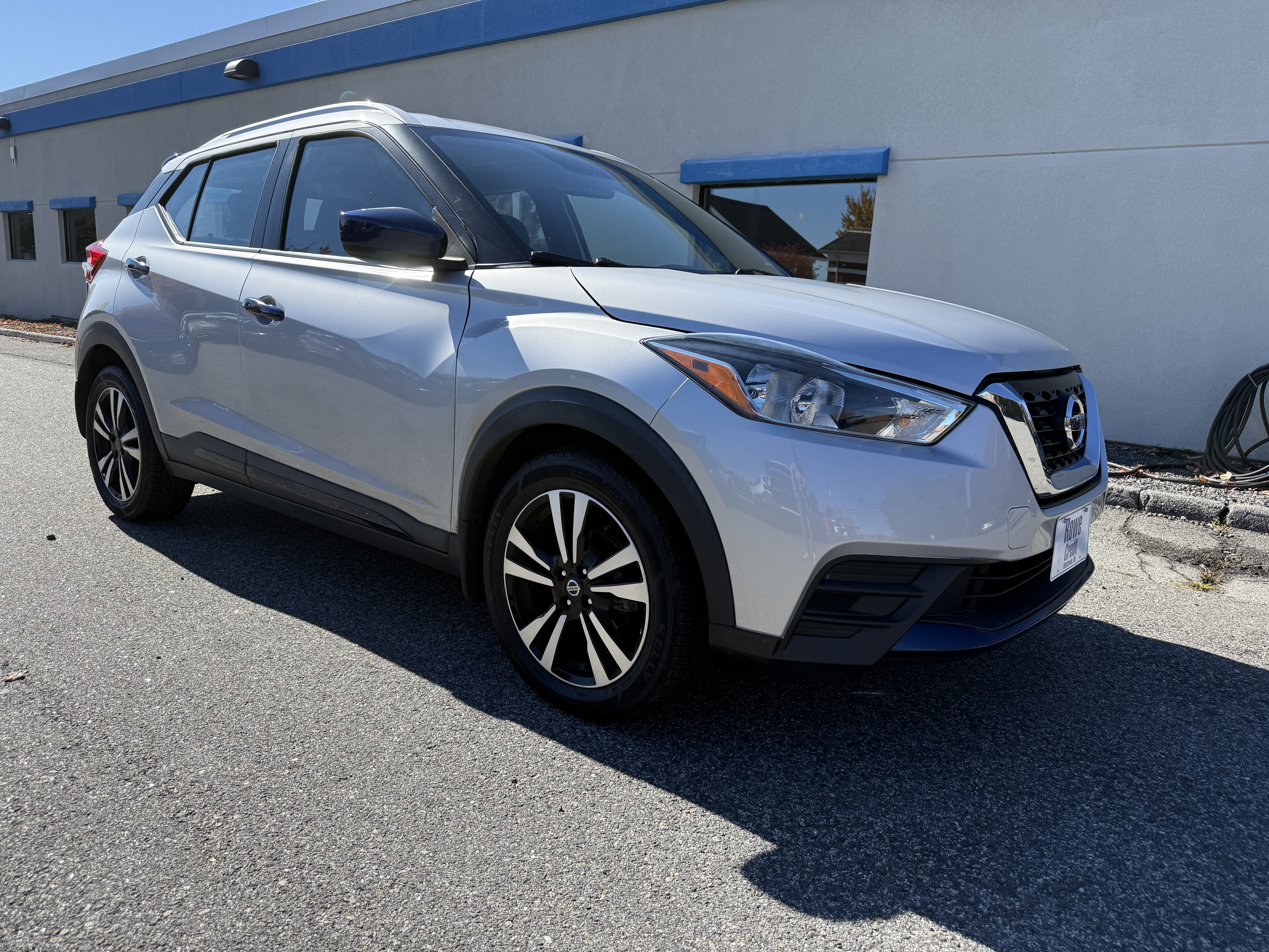  Nissan Kicks