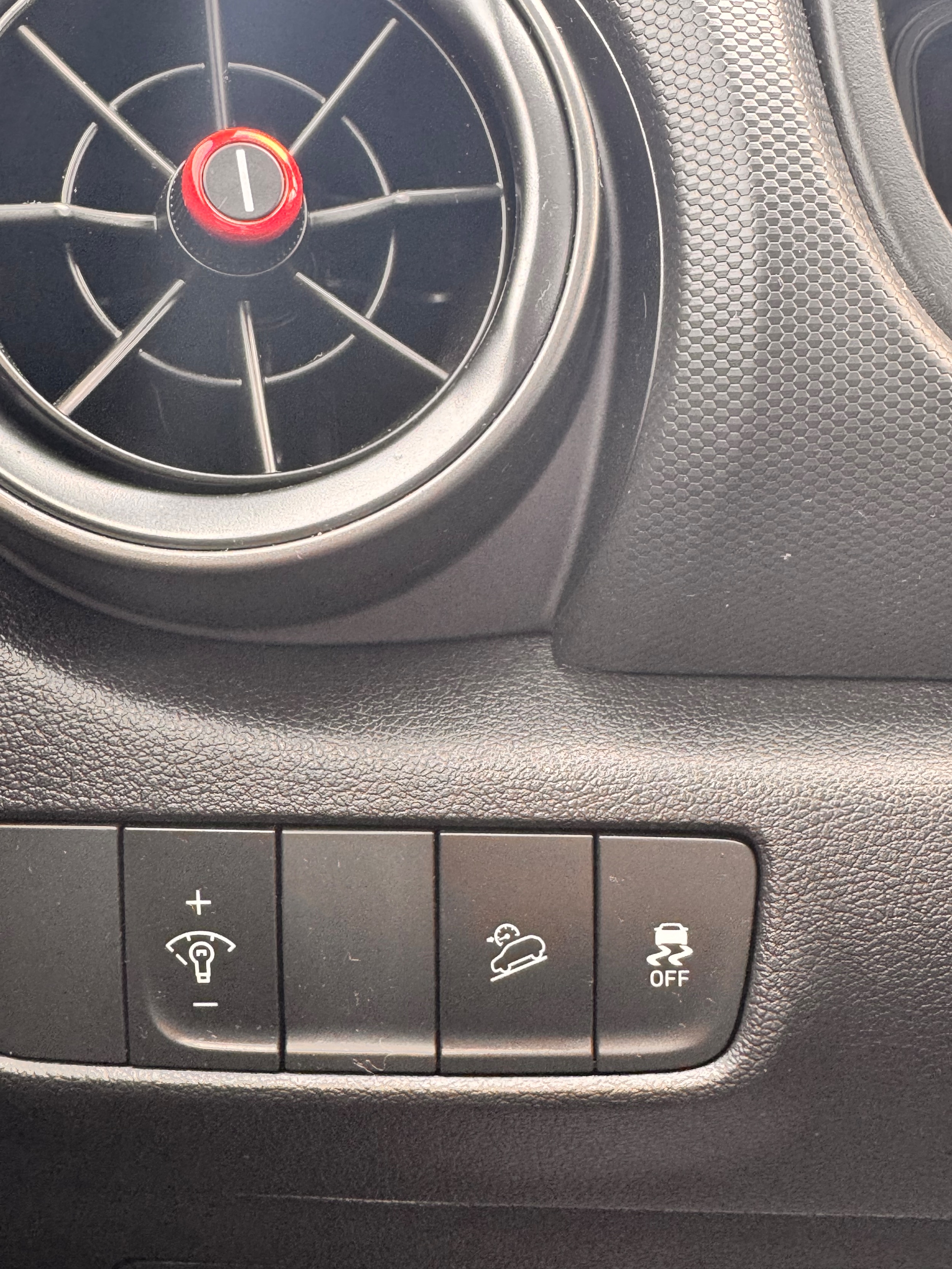 2023 Hyundai Kona N Line - Photo 14