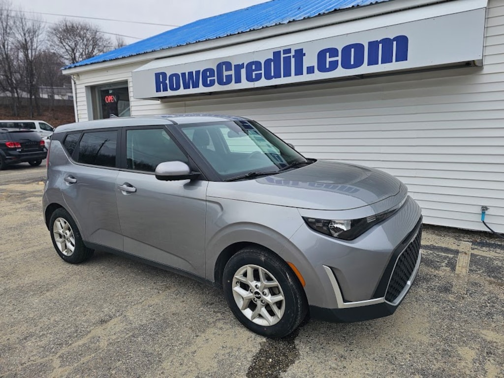 Used 2023 Kia Soul LX Hatchback