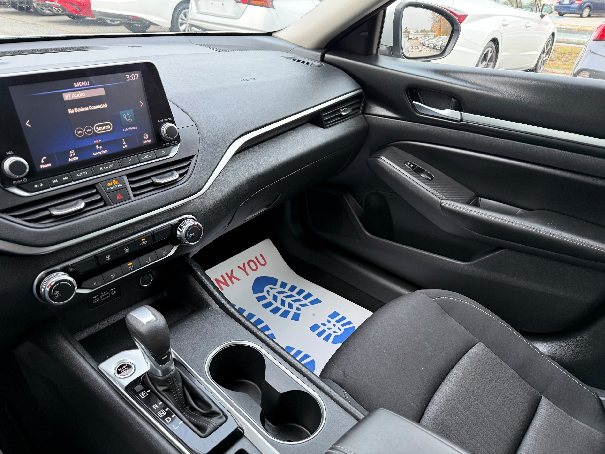 2022 Nissan Altima SV - Photo 11