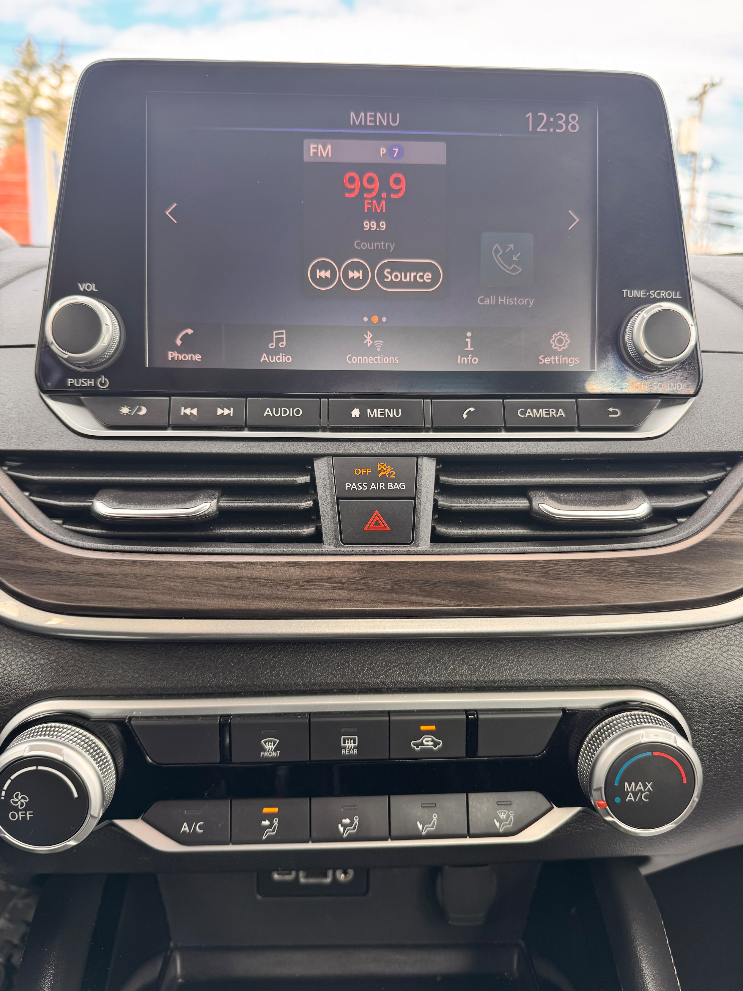 2023 Nissan Altima SV - Photo 13