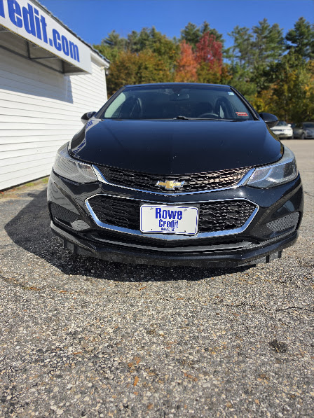Used 2017 Chevrolet Cruze LT Auto Hatchback