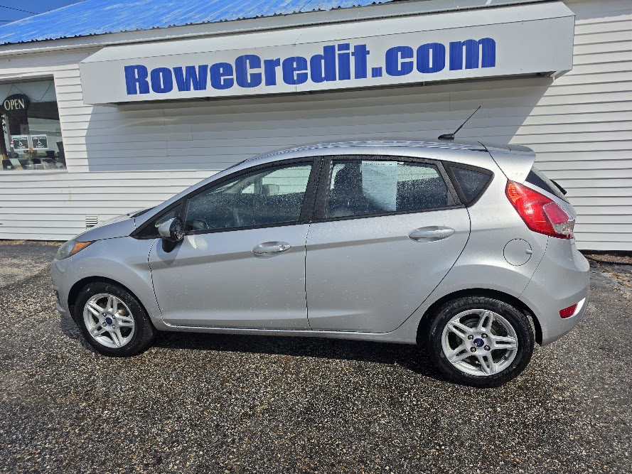 Used 2017 Ford Fiesta SE Hatchback
