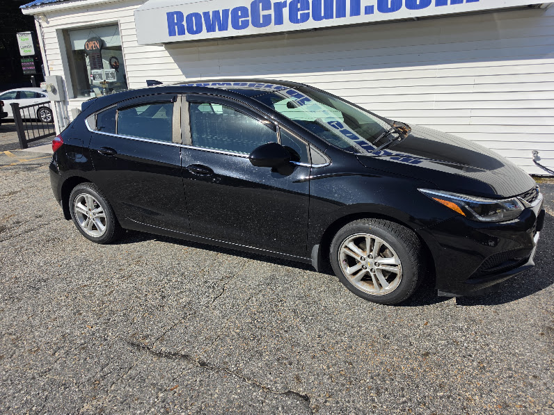Used 2017 Chevrolet Cruze LT Auto Hatchback
