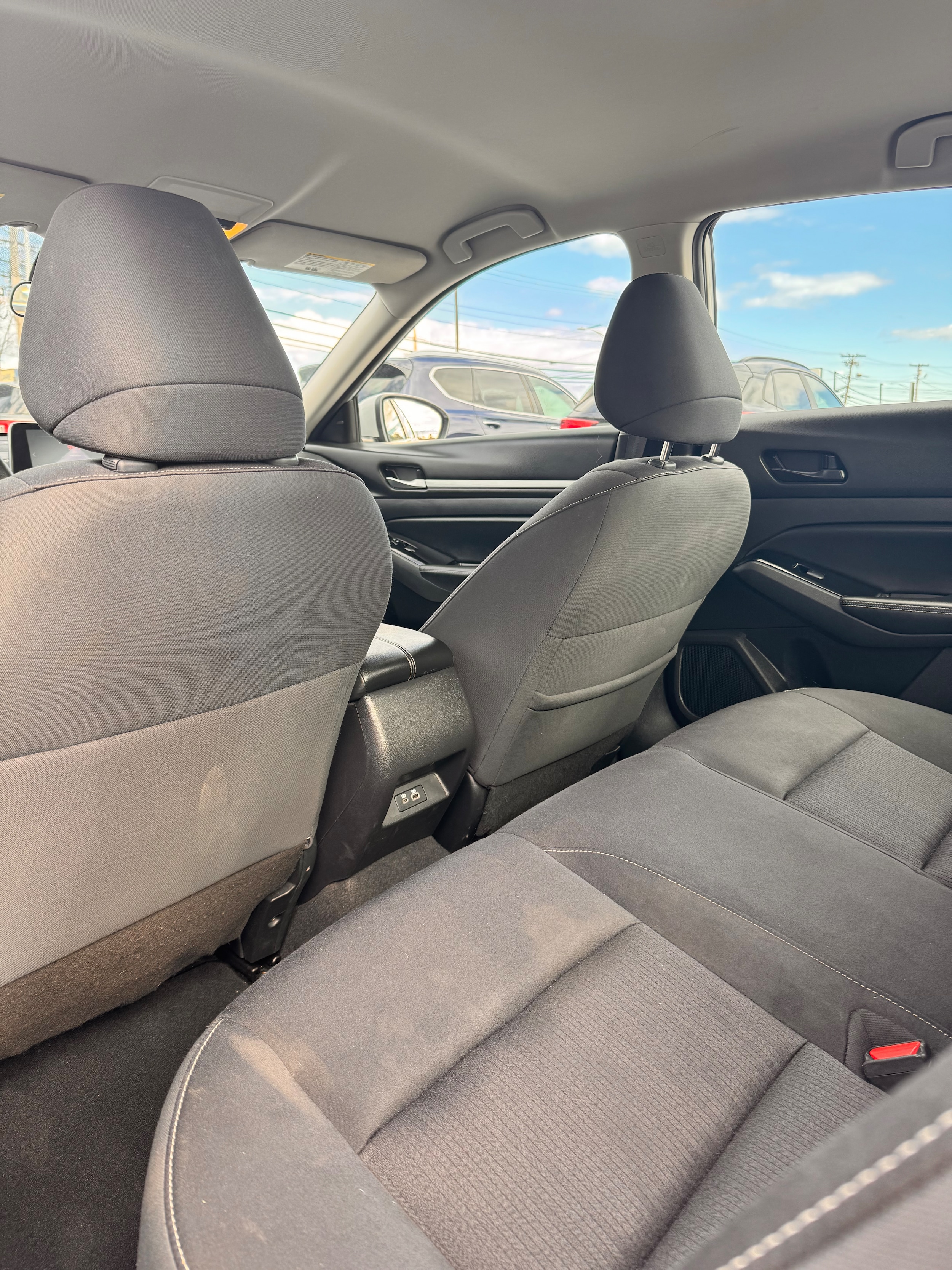 2023 Nissan Altima SV - Photo 14
