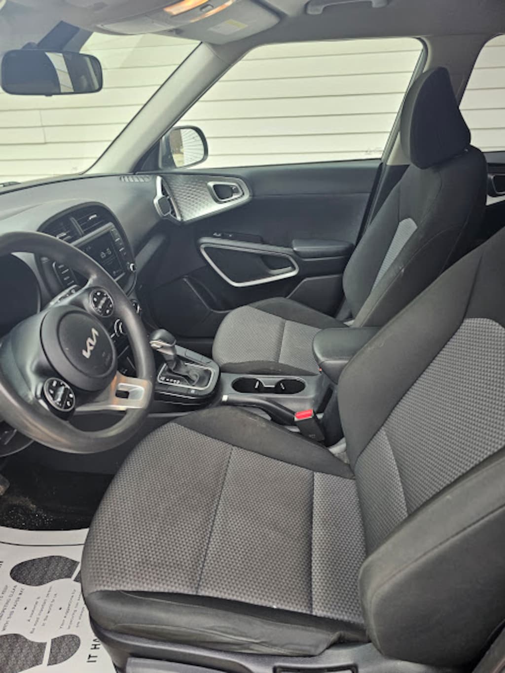 Used 2023 Kia Soul LX Hatchback
