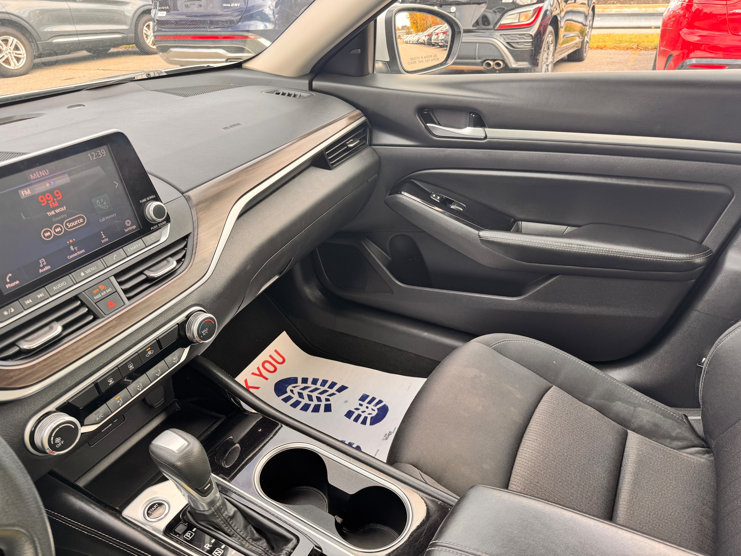 2023 Nissan Altima SV - Photo 10