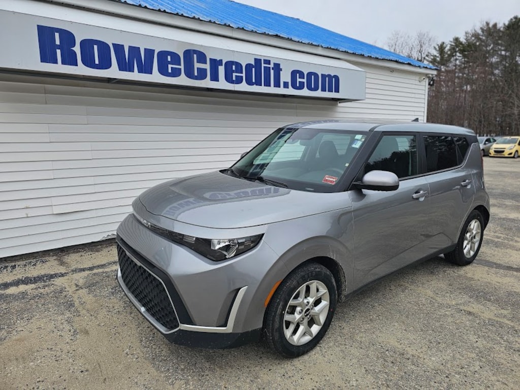Used 2023 Kia Soul LX Hatchback