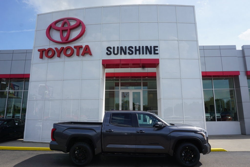 2026 Toyota Tundra SR5 CREWMAX 5.5 