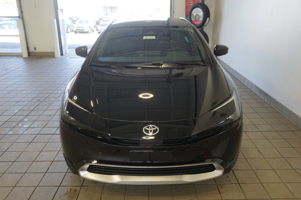 2026 Toyota Prius Plug-in Hybrid XSE Premium - Photo 16