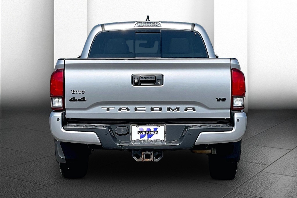Used 2020 Toyota Tacoma 4WD Truck