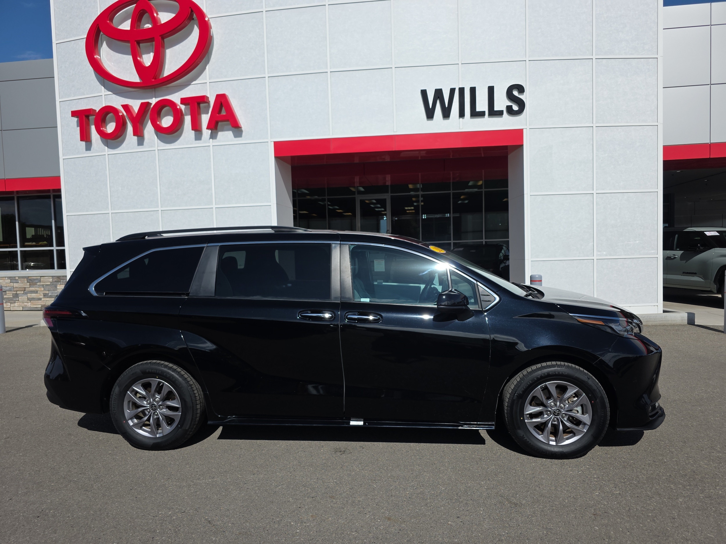 2025 Toyota Sienna