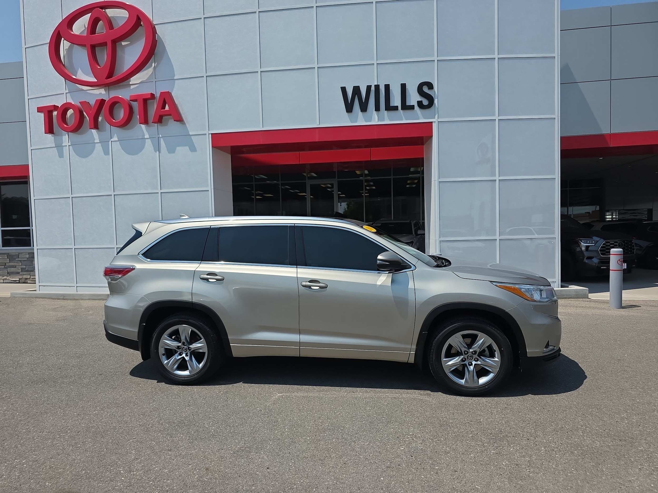 2016 Toyota Highlander