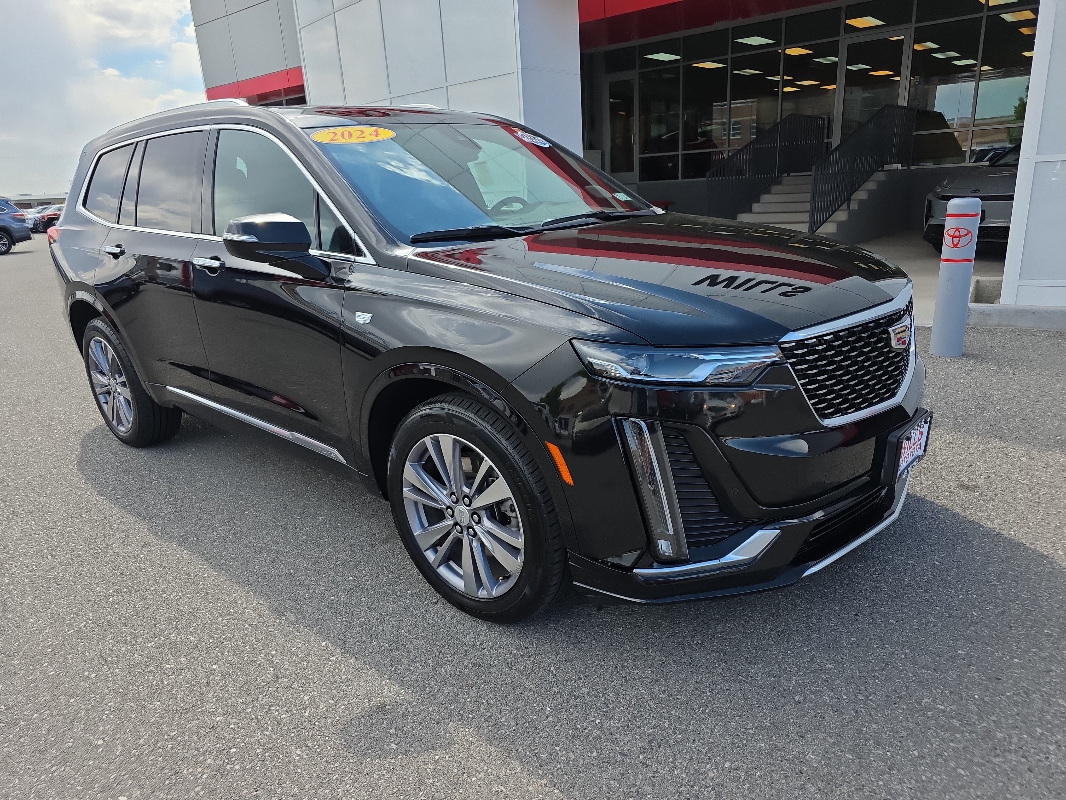 2024 CADILLAC XT6 Premium Luxury SUV