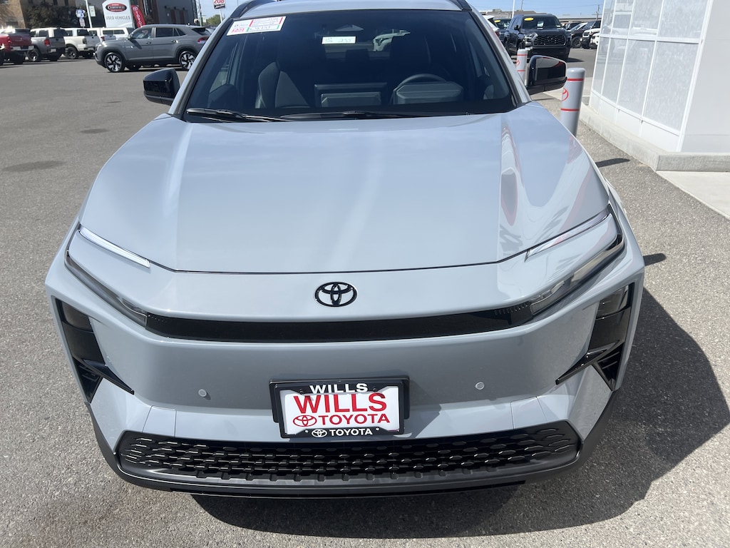 New 2026 Toyota C-HR SE SUV