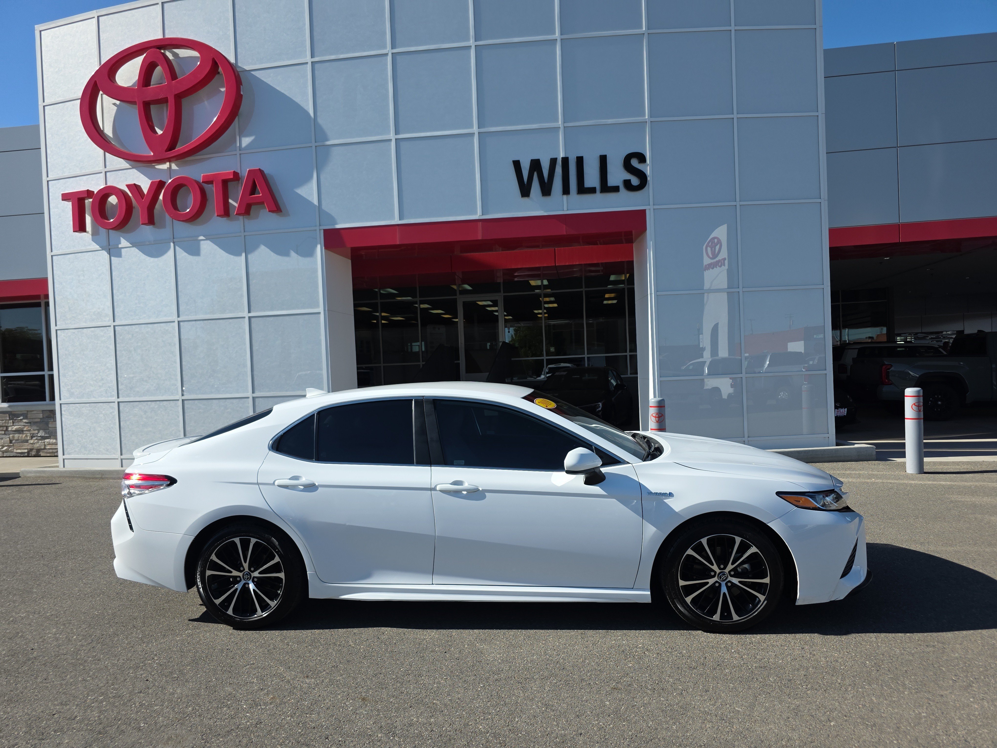 New 2019 Toyota Camry Hybrid SE Sedan for Sale in Twin Falls, ID