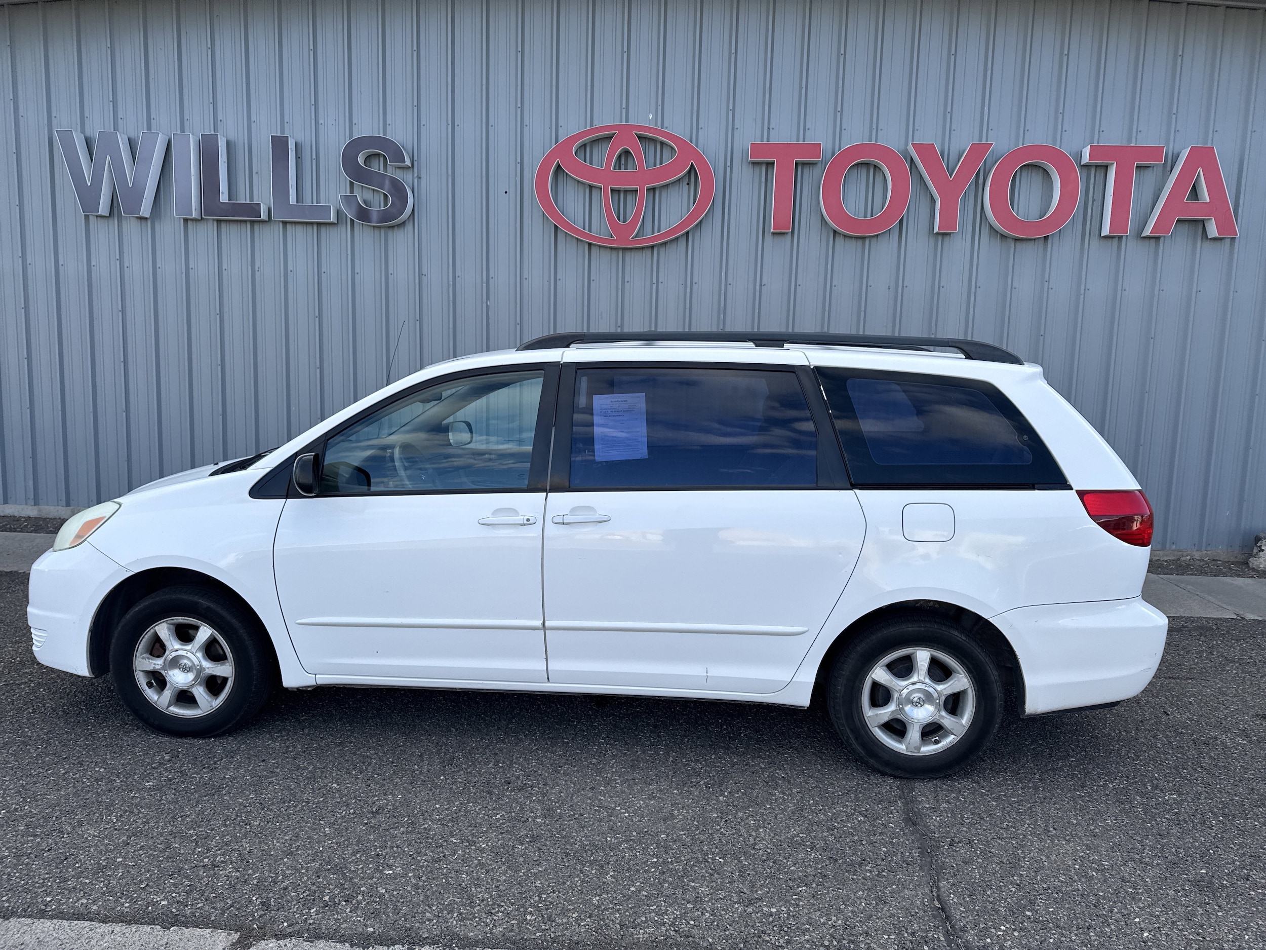 2004 Toyota Sienna CE - Photo 7