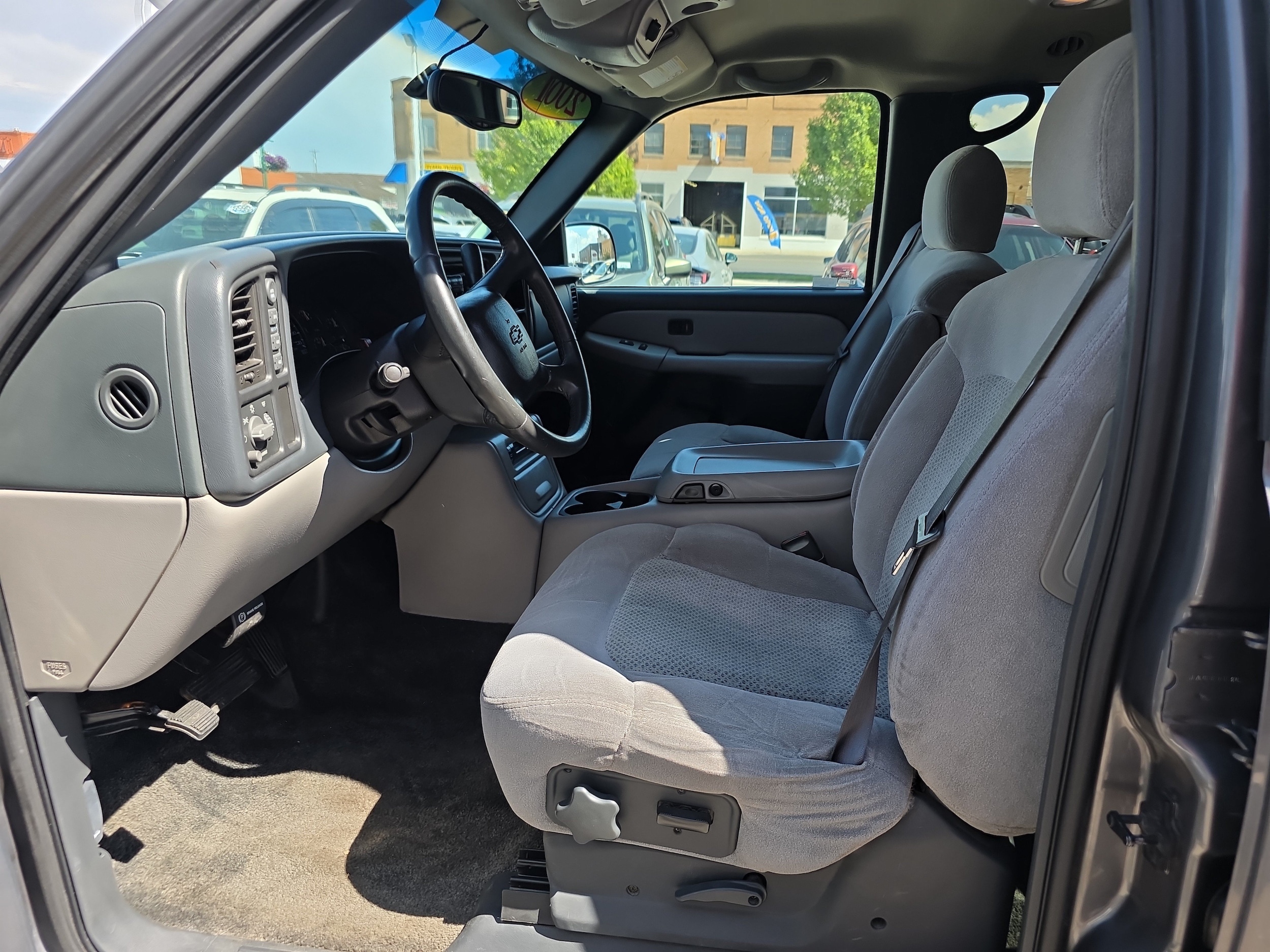 Used 2001 Chevrolet Tahoe Base with VIN 1GNEK13T81J182819 for sale in Twin Falls, ID