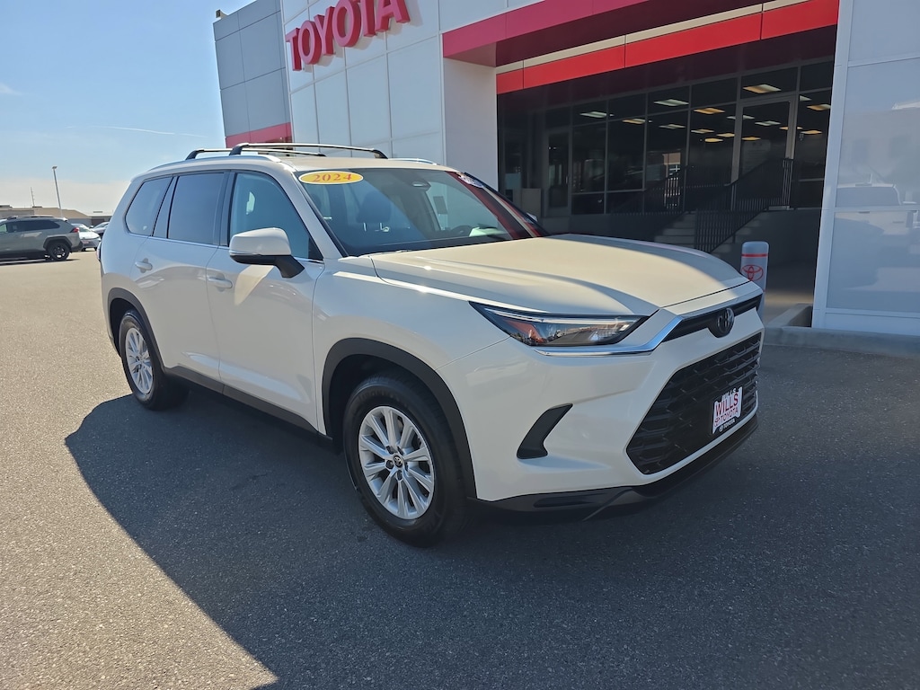 Used 2024 Toyota Grand Highlander XLE SUV