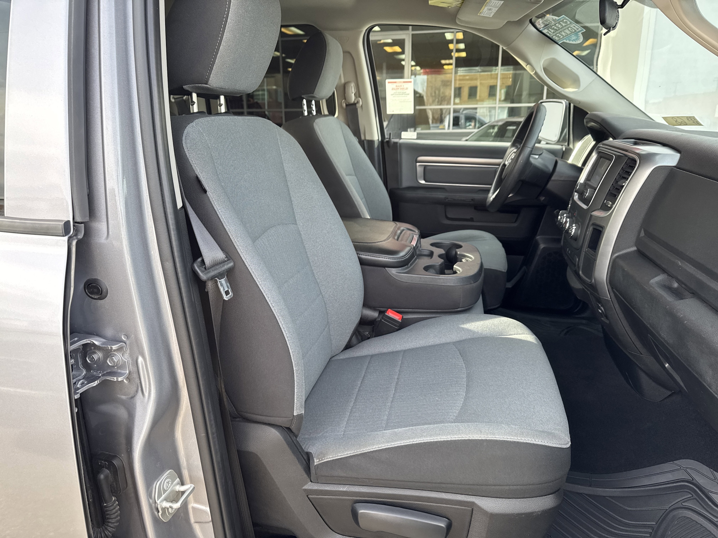 2024 RAM Ram 1500 Classic SLT - Photo 14