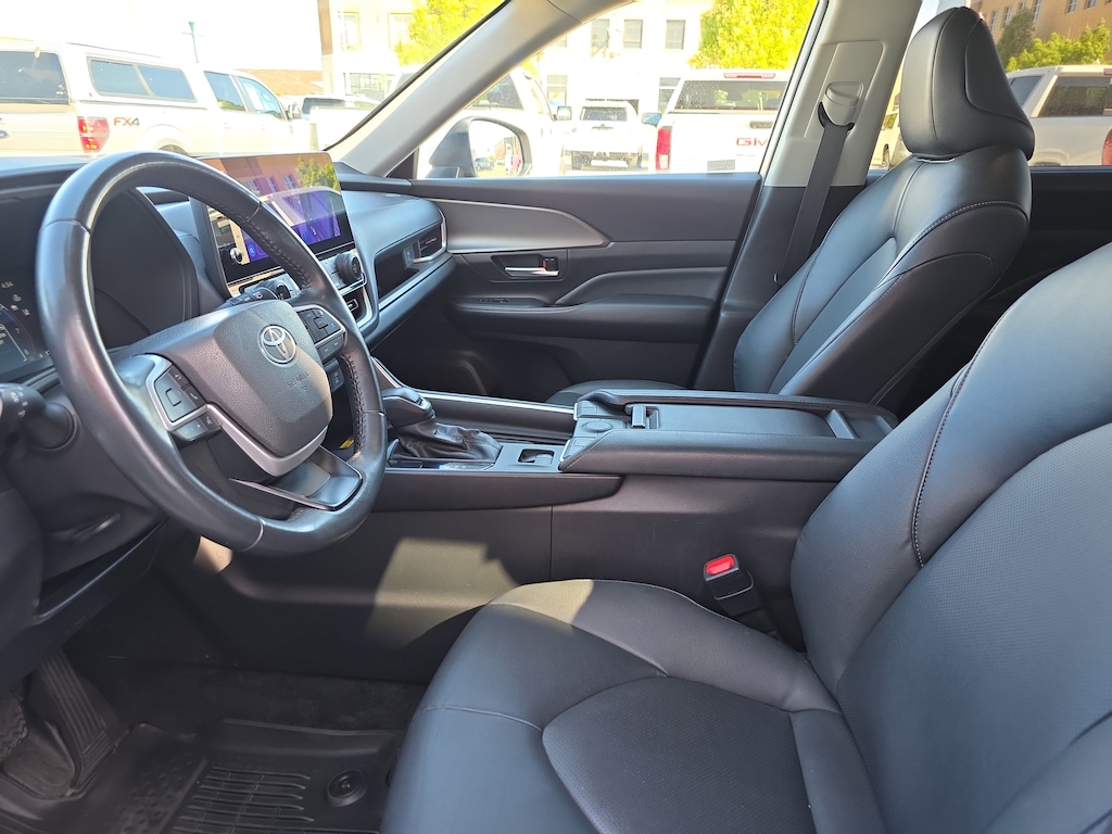 Used 2024 Toyota Grand Highlander XLE SUV