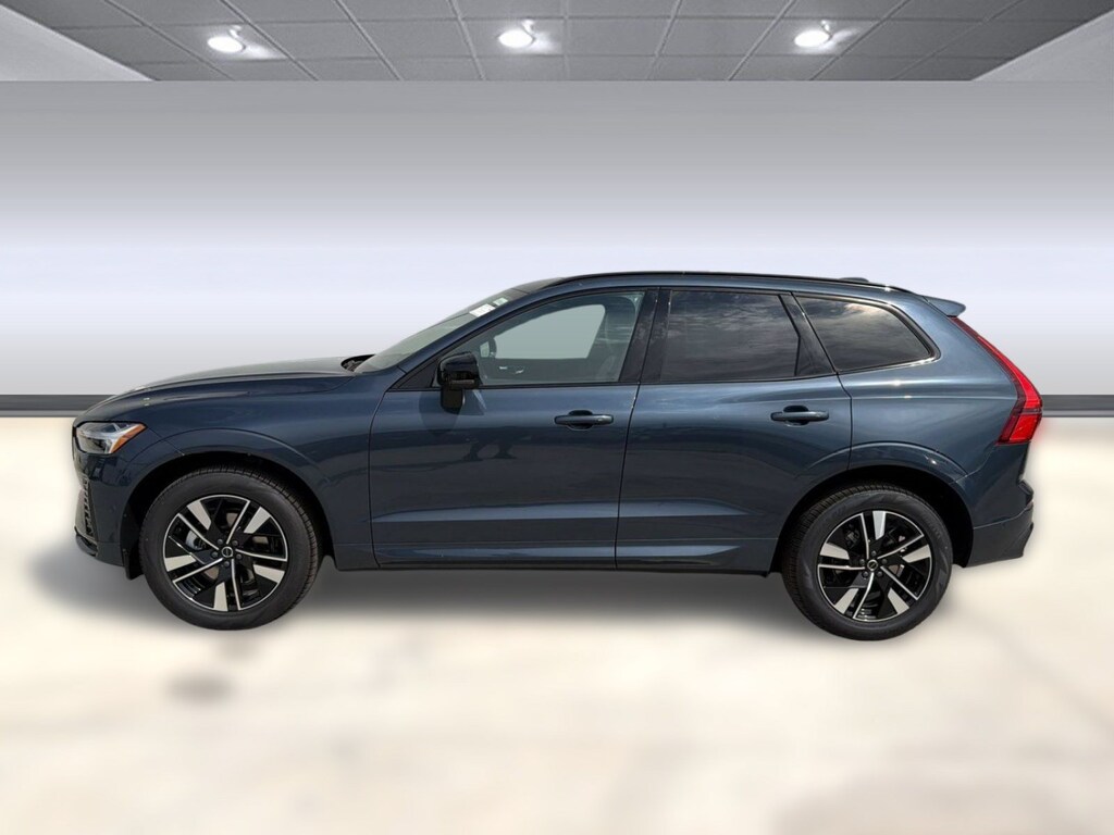 New 2026 Volvo XC60 B5 Plus SUV