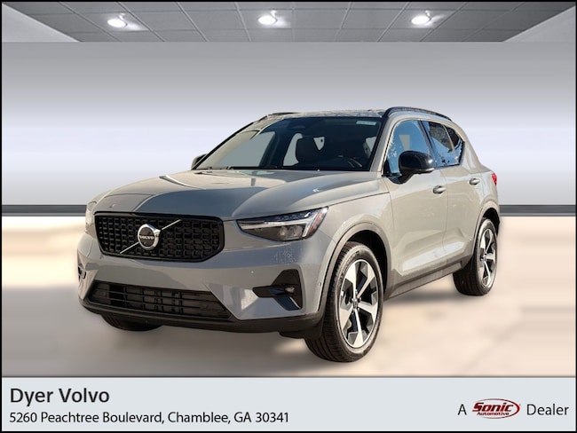 2026 Volvo XC40 B5 Plus SUV